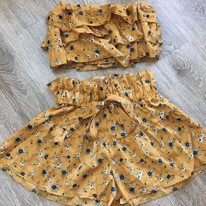 Two Piece Off Shoulder Shorts Set